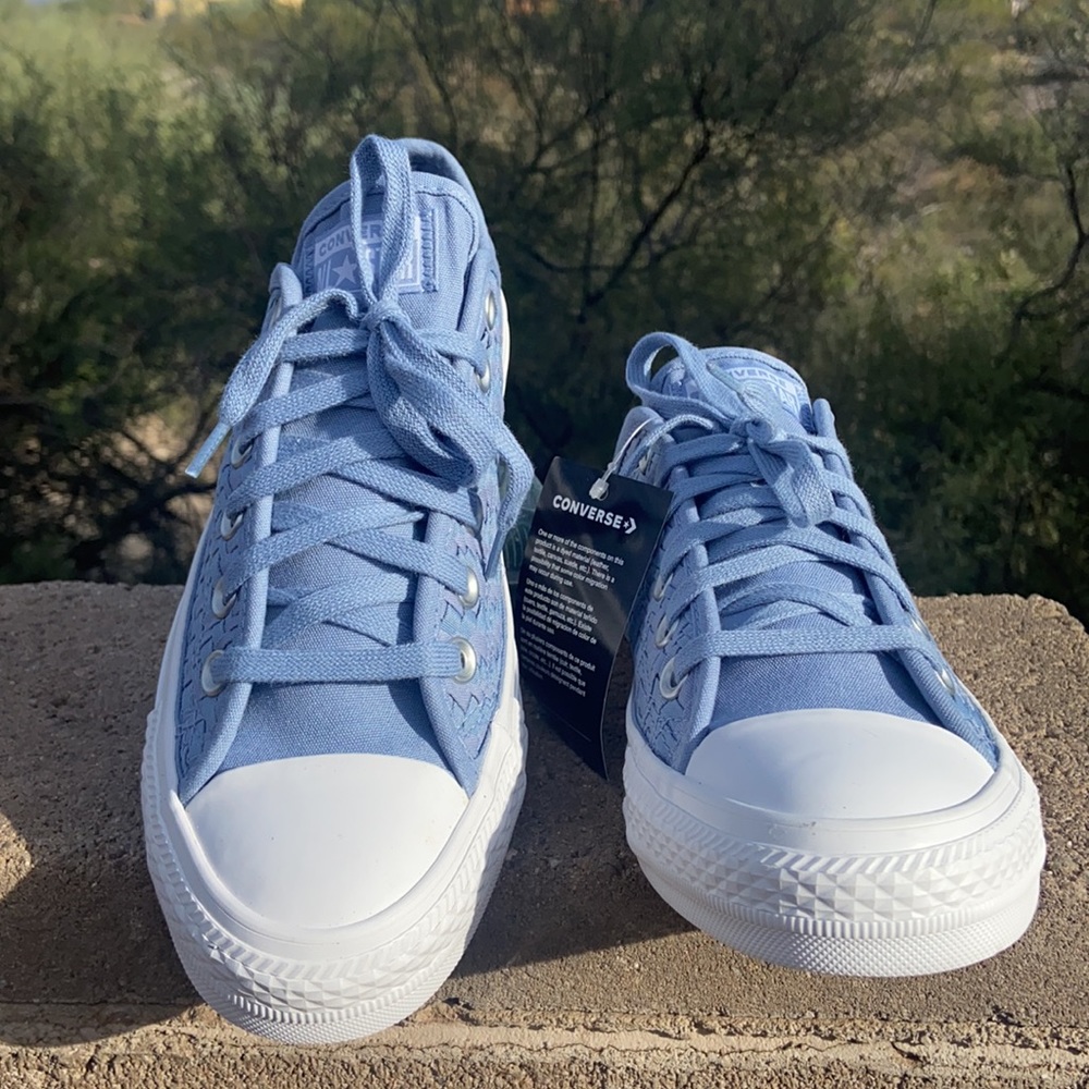 CONVERSE CHUCK TAYLOR ALL STAR OX LOW TOPS - Picture 13 of 16